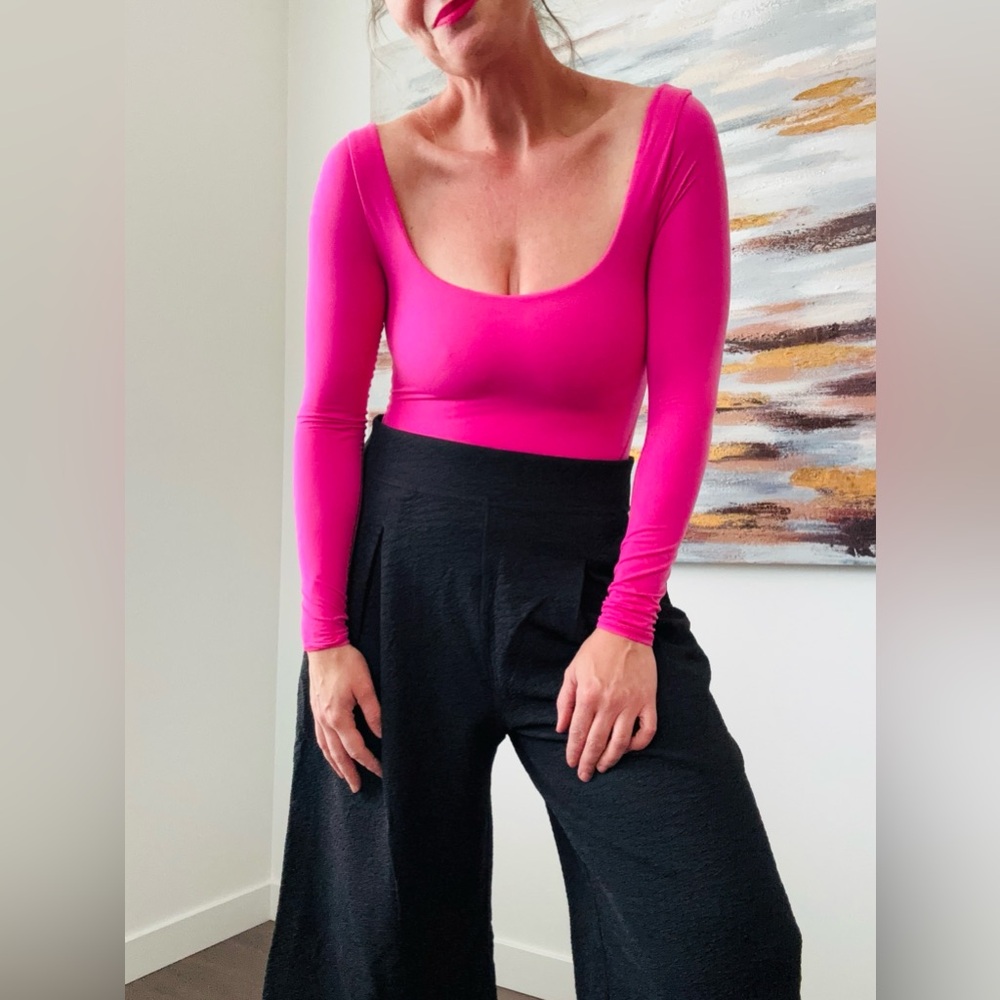 LULULEMON Wundermost Ultra-Soft Nulu Square-Neck Long-Sleeve Bodysuit